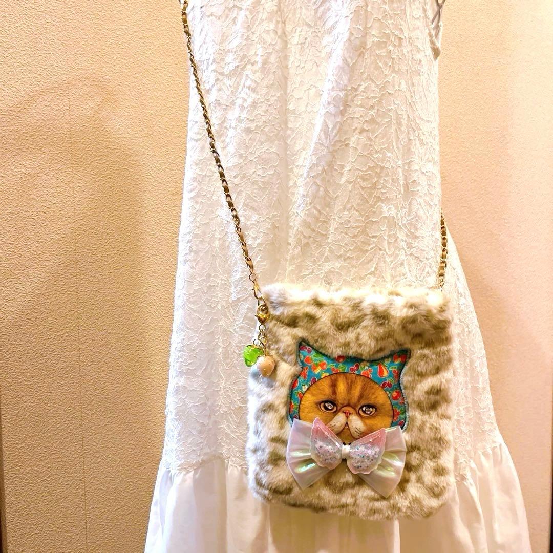 専用★コヤンイサムチョン★クムちゃんふわふわサコッシュいちごチャーム3点