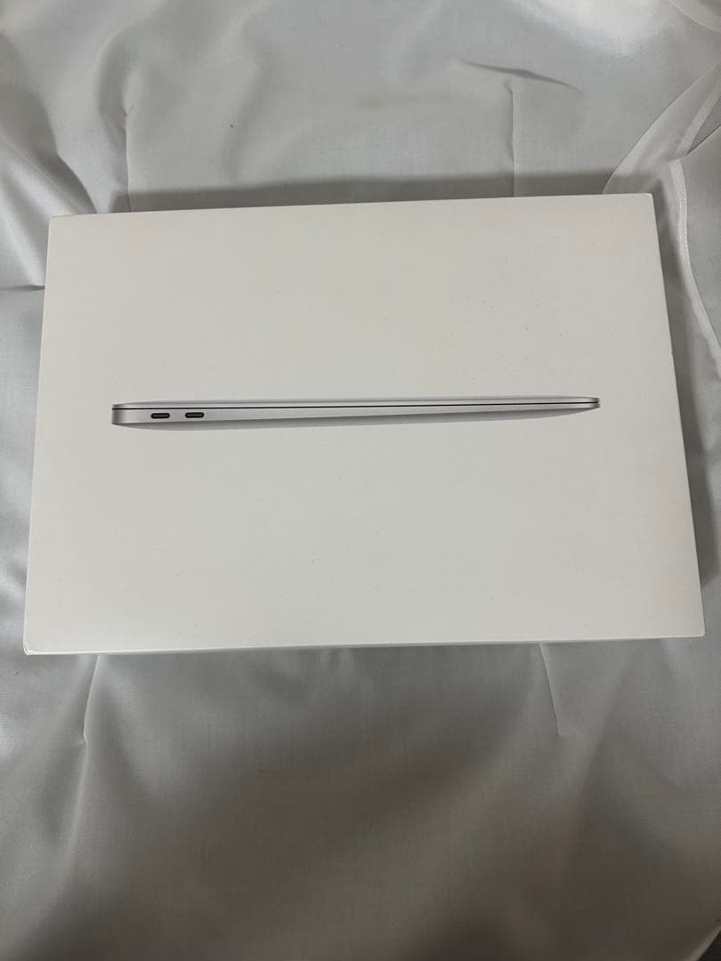 Apple MacBook Air シルバー