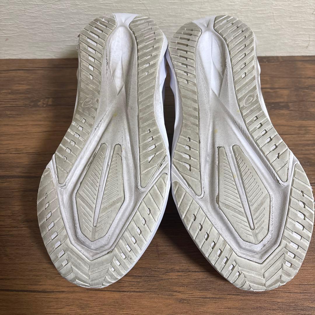 ASICS ランニングシューズ ホワイト ノヴァブラスト5 26.5