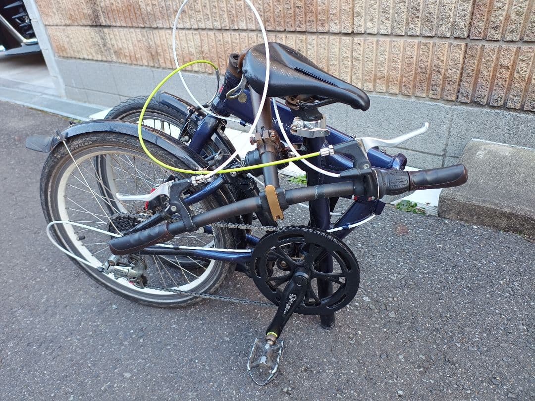 トミーヒルフィガー 折り畳み 20インチ