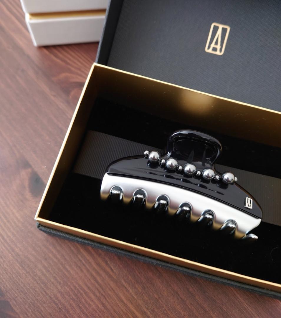 新品 アレクサンドルドゥパリ パール ヴァンドームクリップ グレー