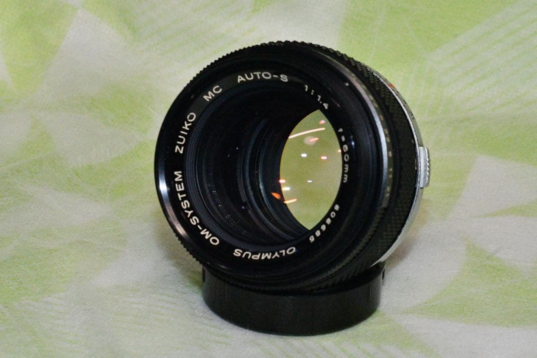 ￼《動作品》OLYMPUS OM10 BLACK+50/1.4 a408