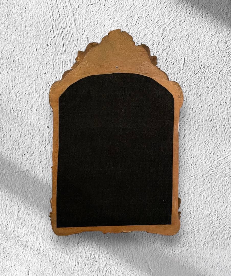 早い者勝ち価格♪　アンティーク　ウォールミラー　小ぶり　鏡　ミラー　デコラティブ