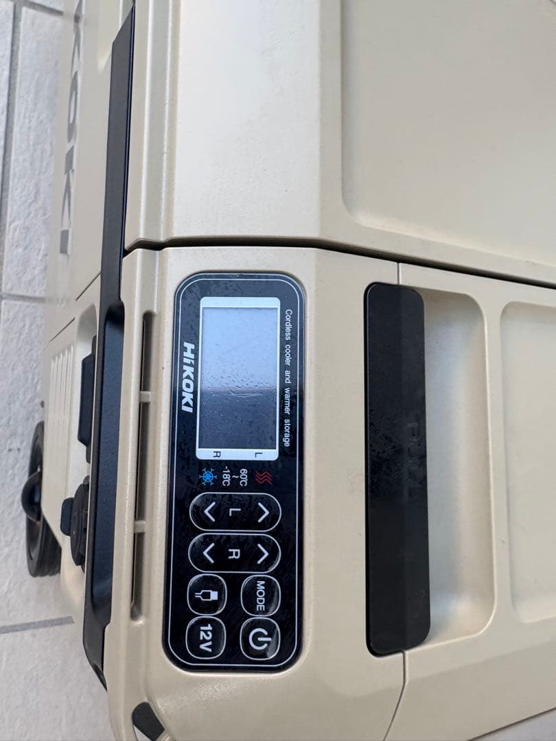 展示品　未使用　ハイコーキ　冷温庫 サンドベージュ UL18DBA(WMBZ)