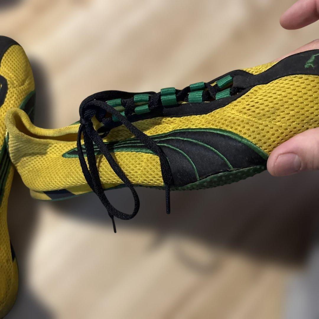 Puma イエロー グリーン スパイクシューズ　サイズ27.5センチ