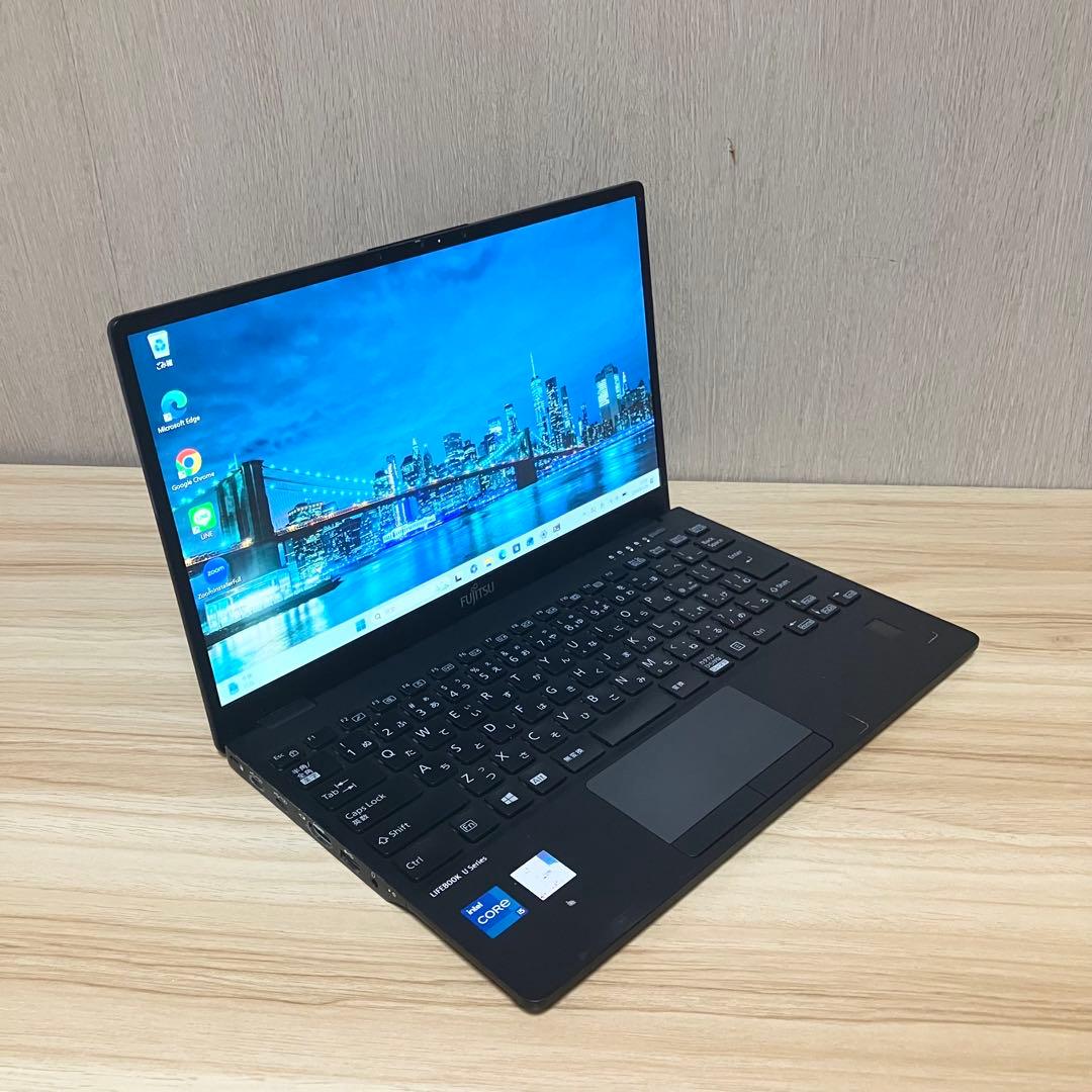 第11世代《軽量薄型》LIFEBOOK U9311F 2021年製 i5