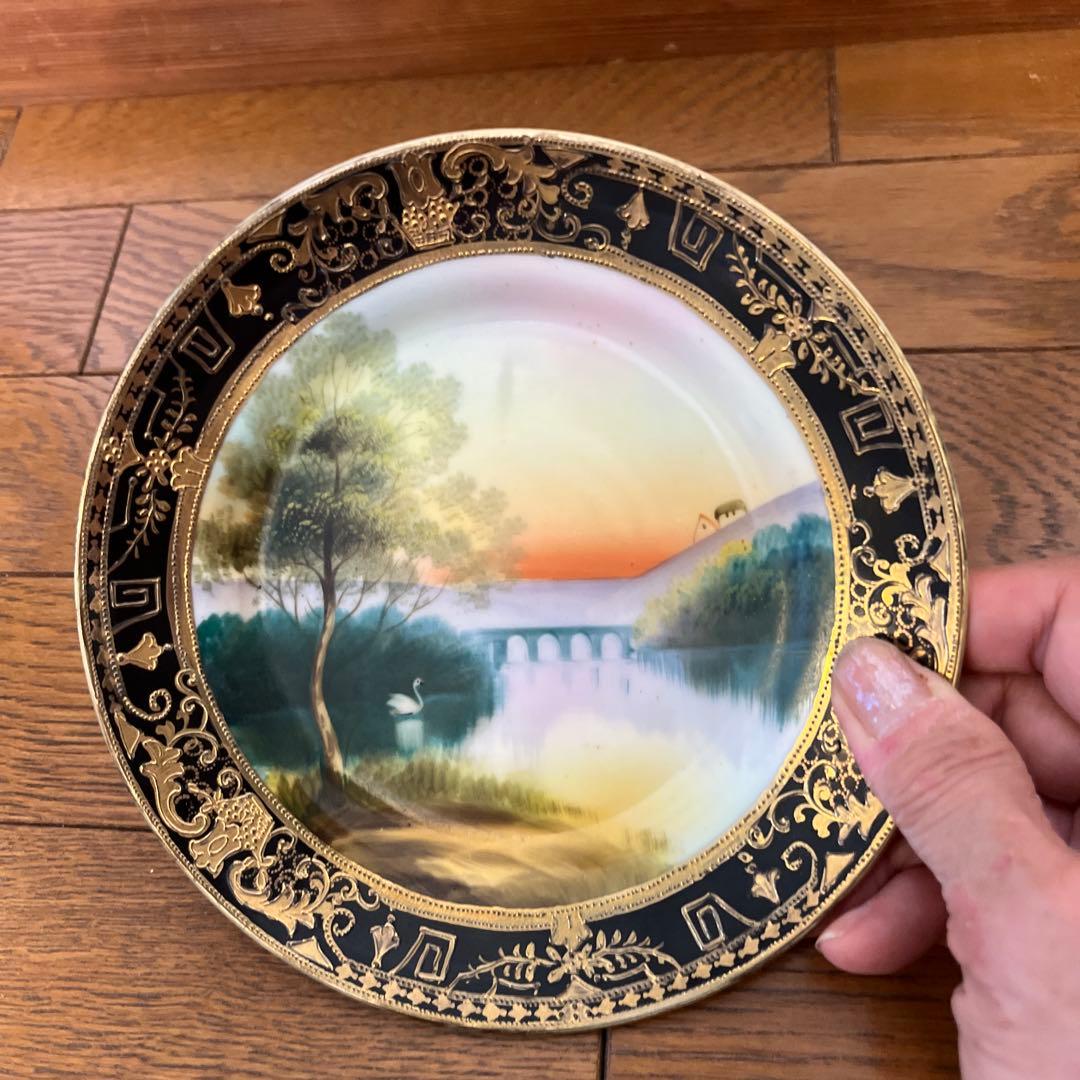 オールドノリタケ代表的な作品金盛りが豪華なプレート　スワン湖畔M NIPPON