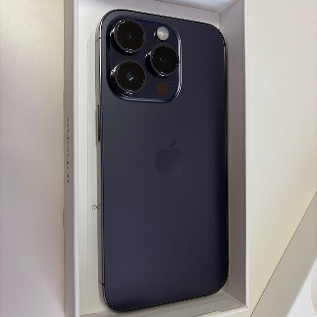 Apple iPhone 14 Pro 128GB　本体