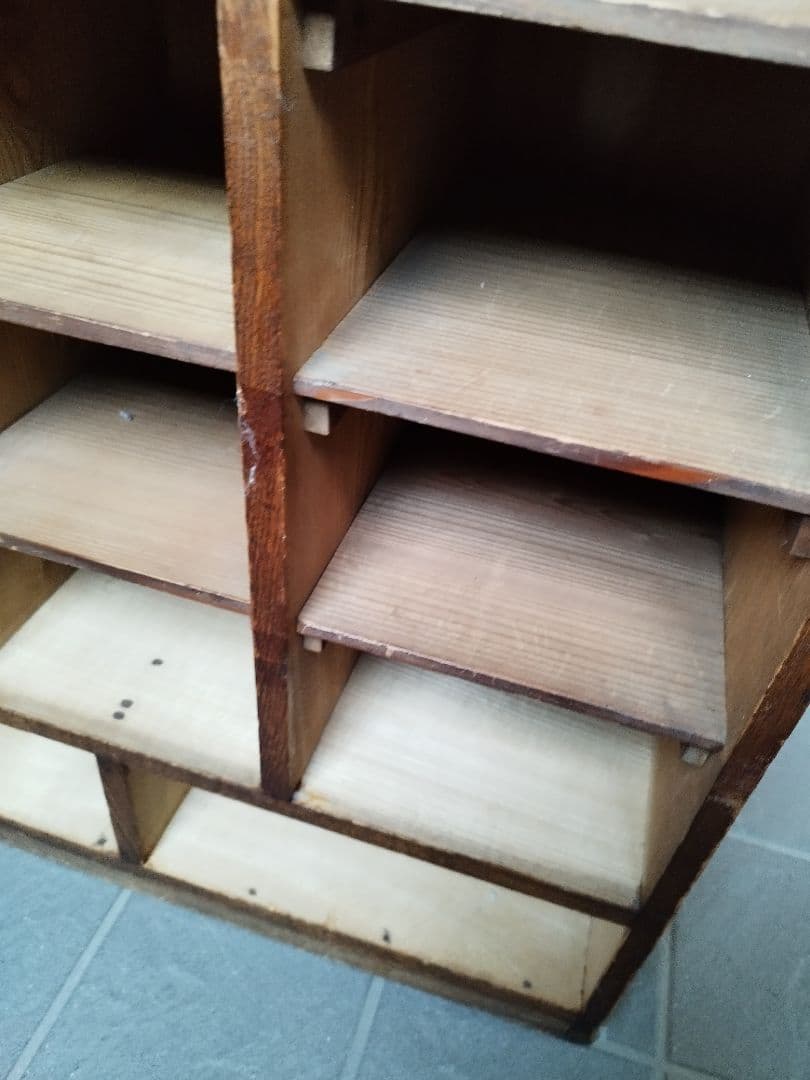 アンティーク　升目　棚　昭和　レトロ