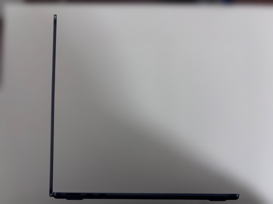 【美品箱付】MacBookAir M2 13インチ 8GB256GBミッドナイト