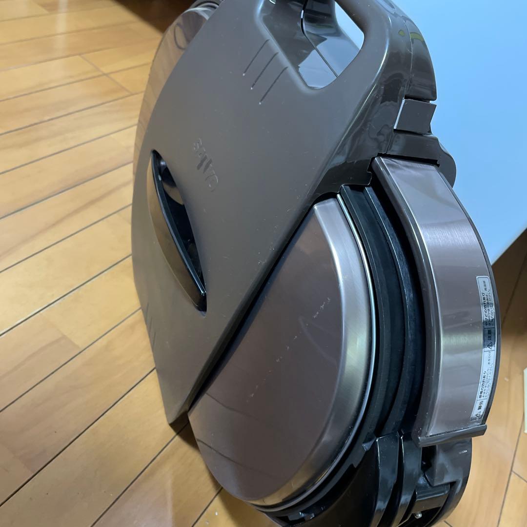 美品！ワイドホットプレートSANYOたこ焼き・焼肉・平面・蒸しHPS-SW4E2