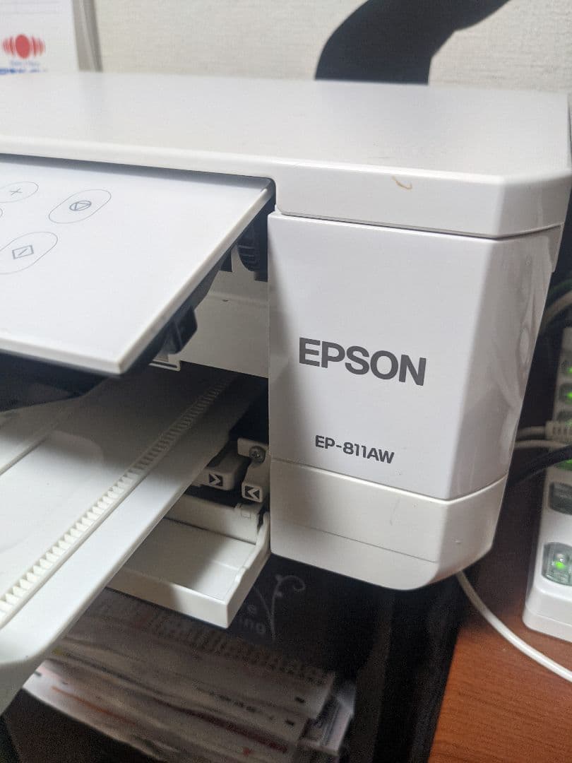 EPSONインクジェットプリンター（複合機）EP-811AW