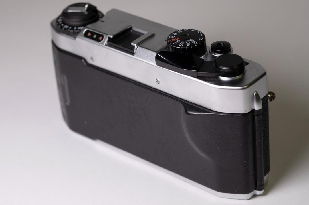 フィルムカメラ Cosina 107-SW (Rare Bessa-L Model)