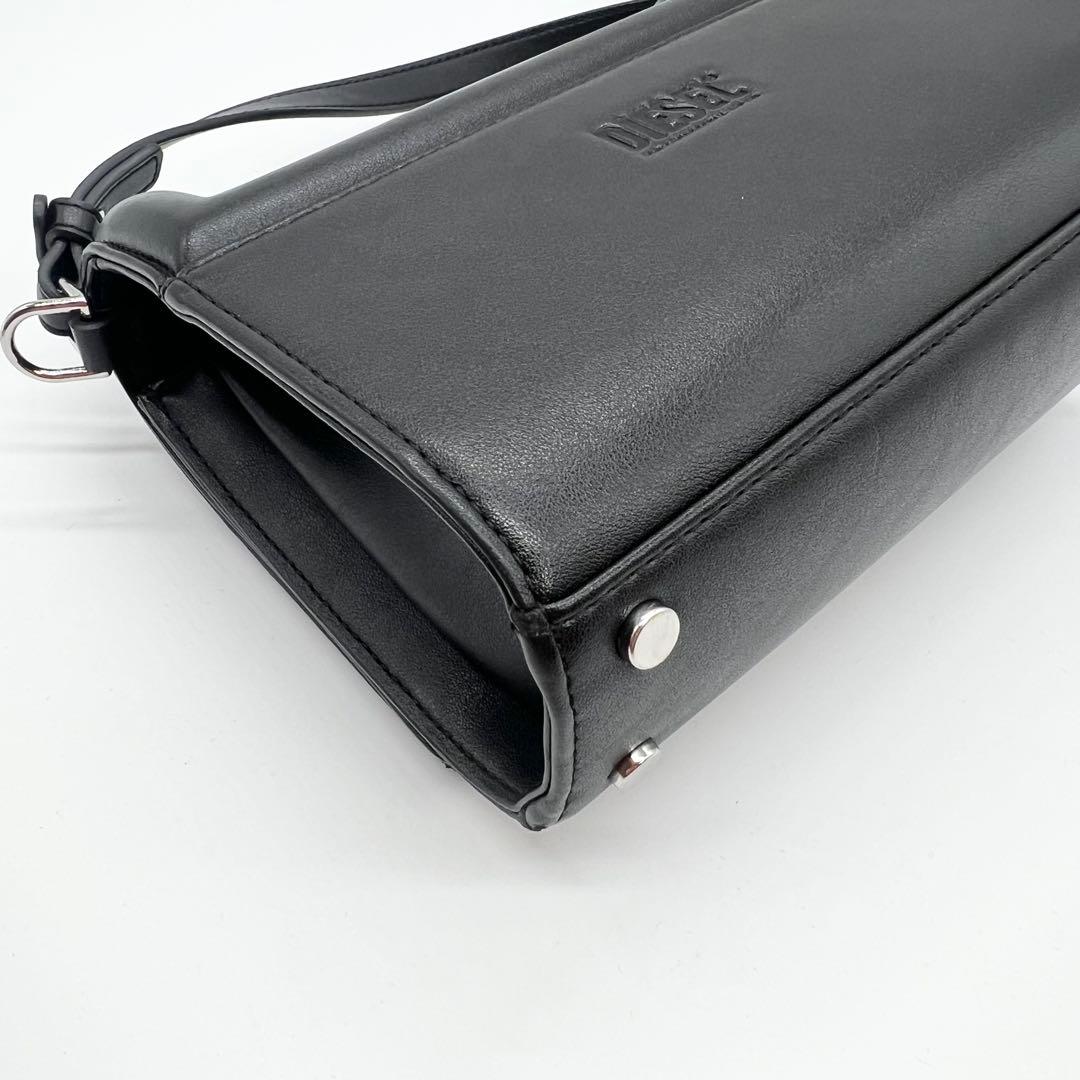 入手困難✨DIESEL　ショルダーバッグ　ハート　レザー　ブラック　Dロゴ　希少