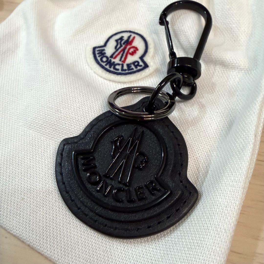 定価46200円 MONCLER LOGO KEY RING ブラック