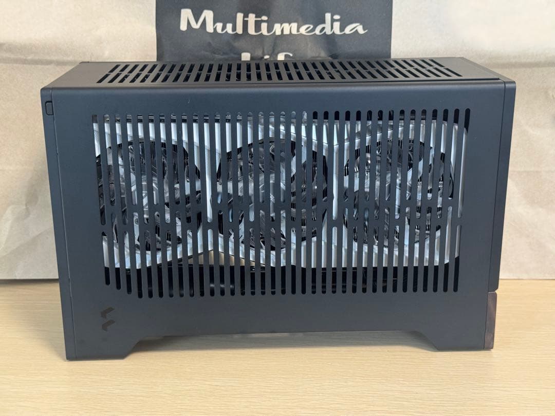 ゲーミングPC Ryzen 7 8700G + RX 7700 XT