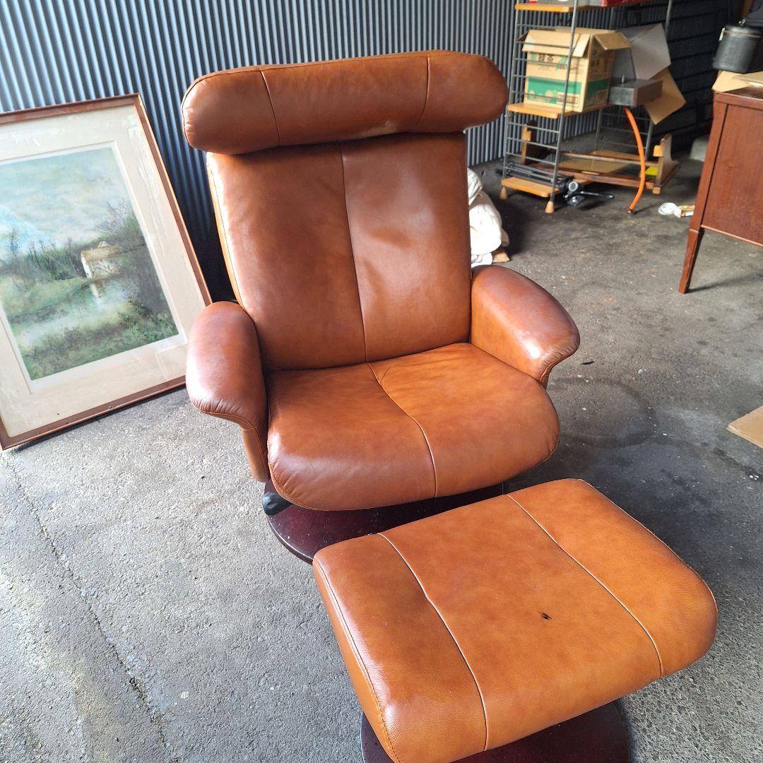 NITORI　ひとりがけソファー　リクライニング　オットマン　本革