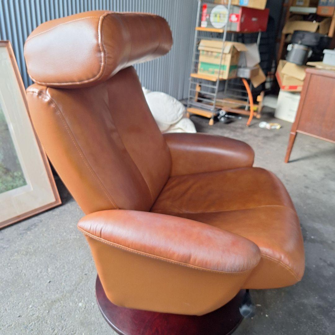 NITORI　ひとりがけソファー　リクライニング　オットマン　本革