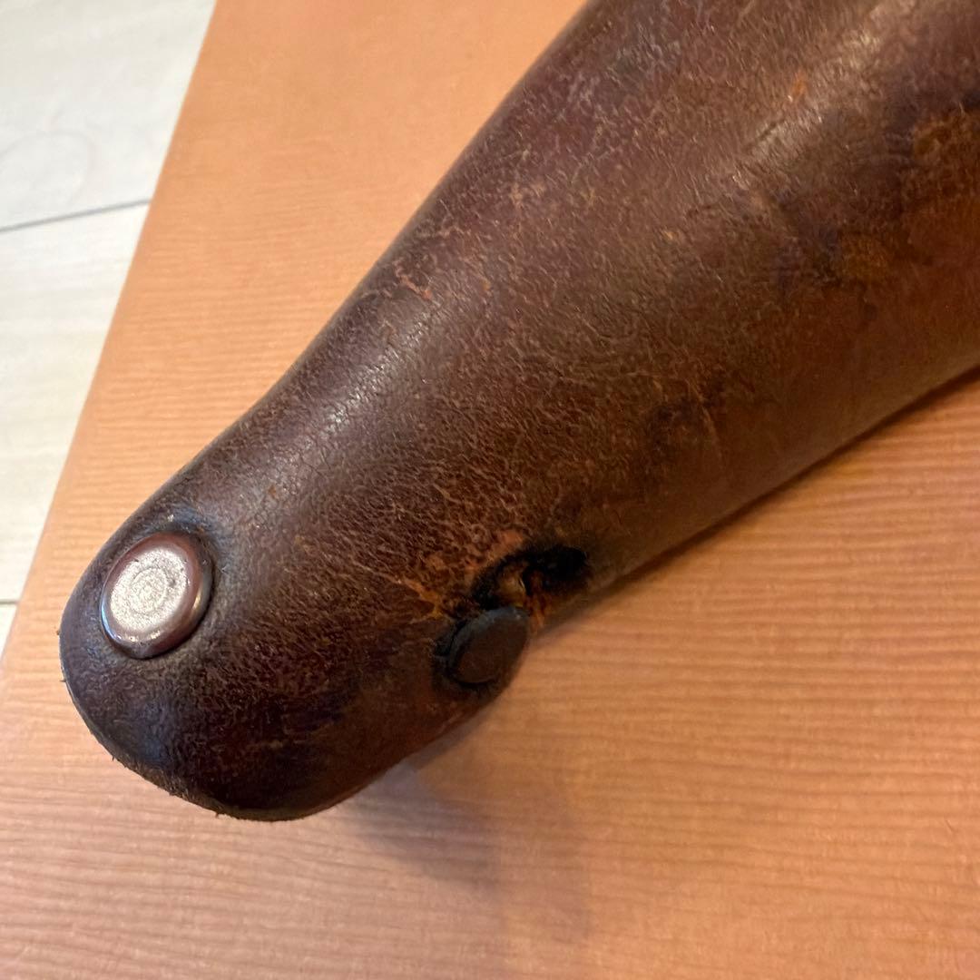 IDEALE 革サドル