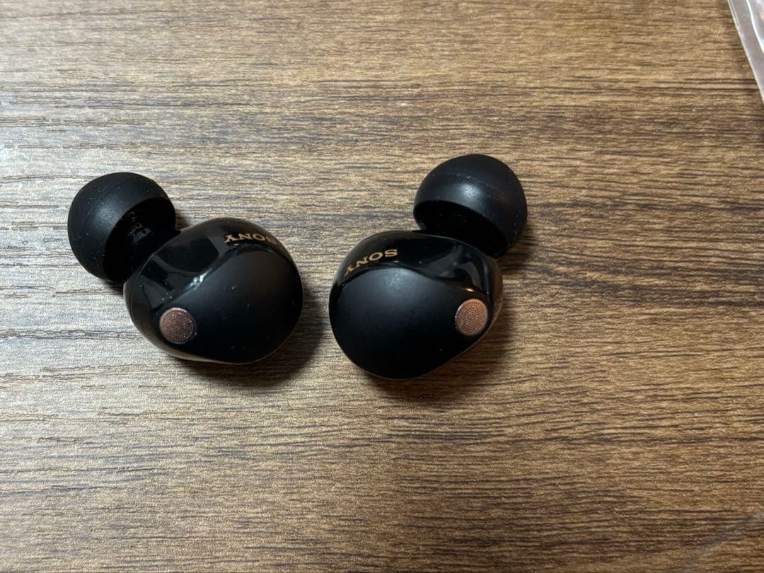 WF-1000xm5 新品交換済み 未使用　ケース付き