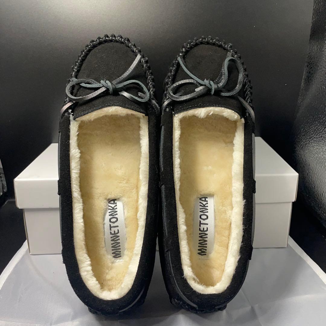 セット売り25cmミネトンカ キャリー ブラック＋セライズ　スリッポン