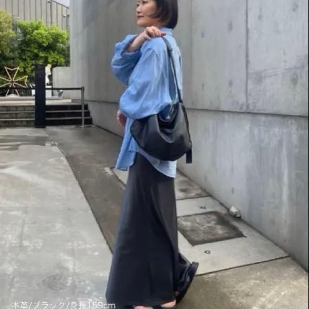 パピヨネ　ショルダーバッグ　黒