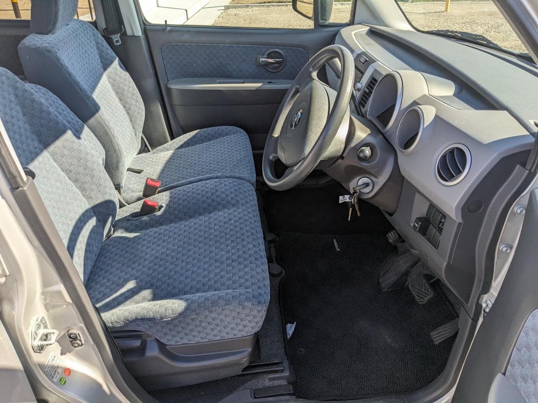 奇跡の低走行1万㌔☆スズキ・ワゴンR★美車☆検満タン☆禁煙車☆格安販売早い者勝ち