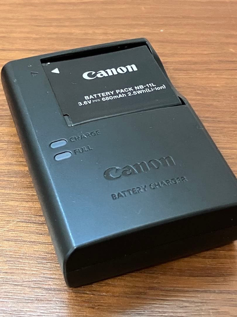 デジタルカメラ Canon PowerShot A2400 IS