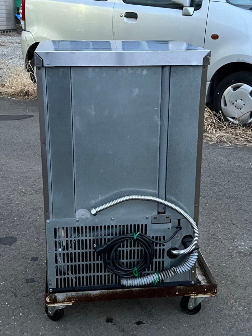 サンヨー業務用全自動製氷機 SIM-S37