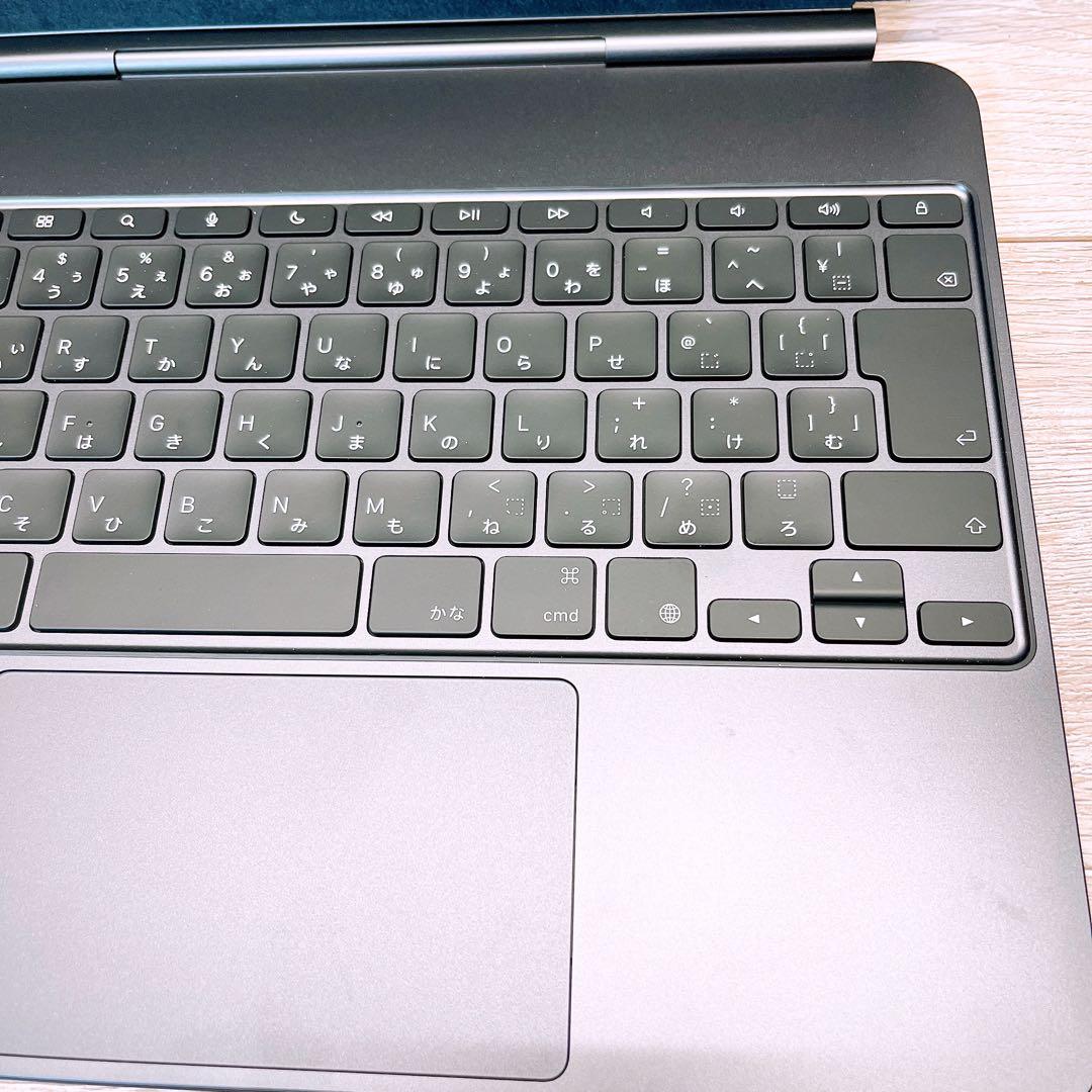 Apple Magic Keyboard M4 13インチA2974