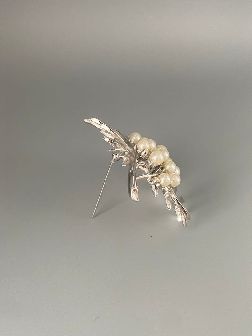 lotuscloud2605⭐️TRIFARI トリファリ ヴィンテージブローチ