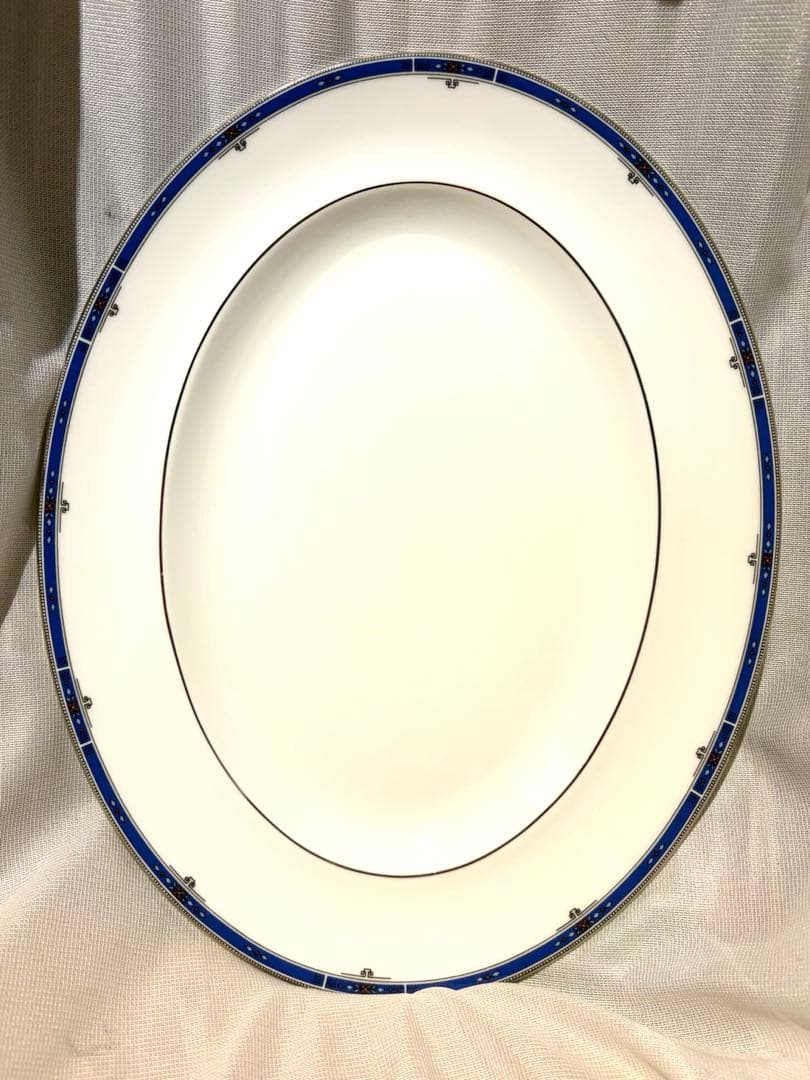 未使用英国ハロッズ購入パーティー大皿ウェッジウッド英国製　X'mas