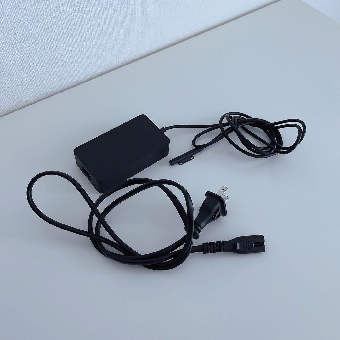 Microsoft ノートパソコン シルバー