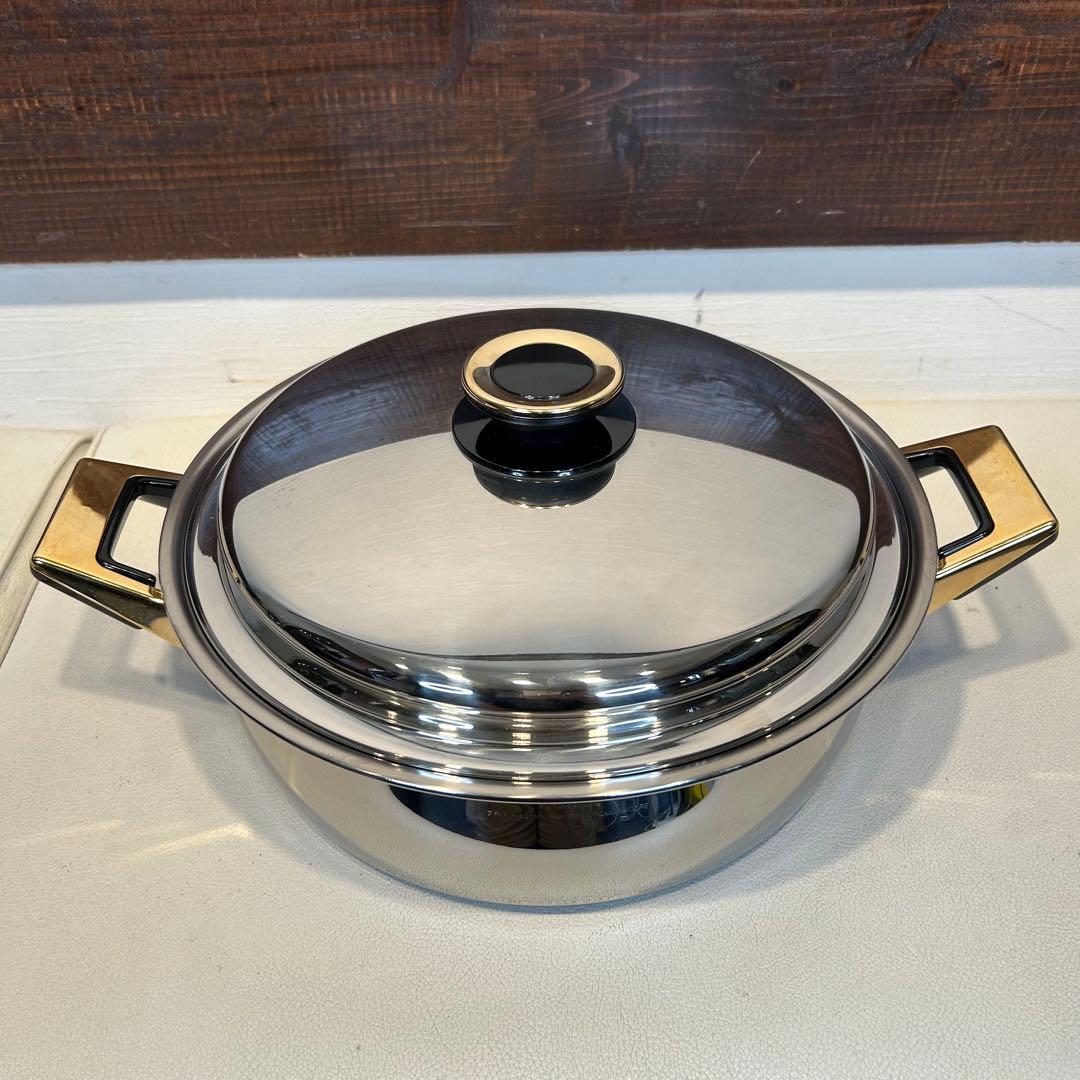 ☆未使用☆ タッパーウエア　レインボークッカー　26cm 両手鍋