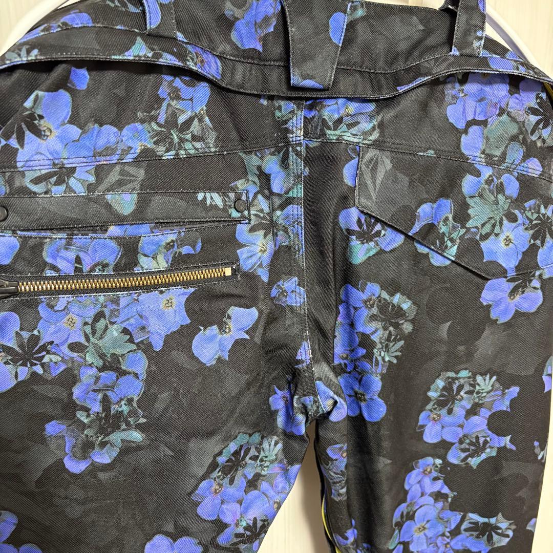 VOLCOM スノーボード　ウェア　上下セット　レディース　m s
