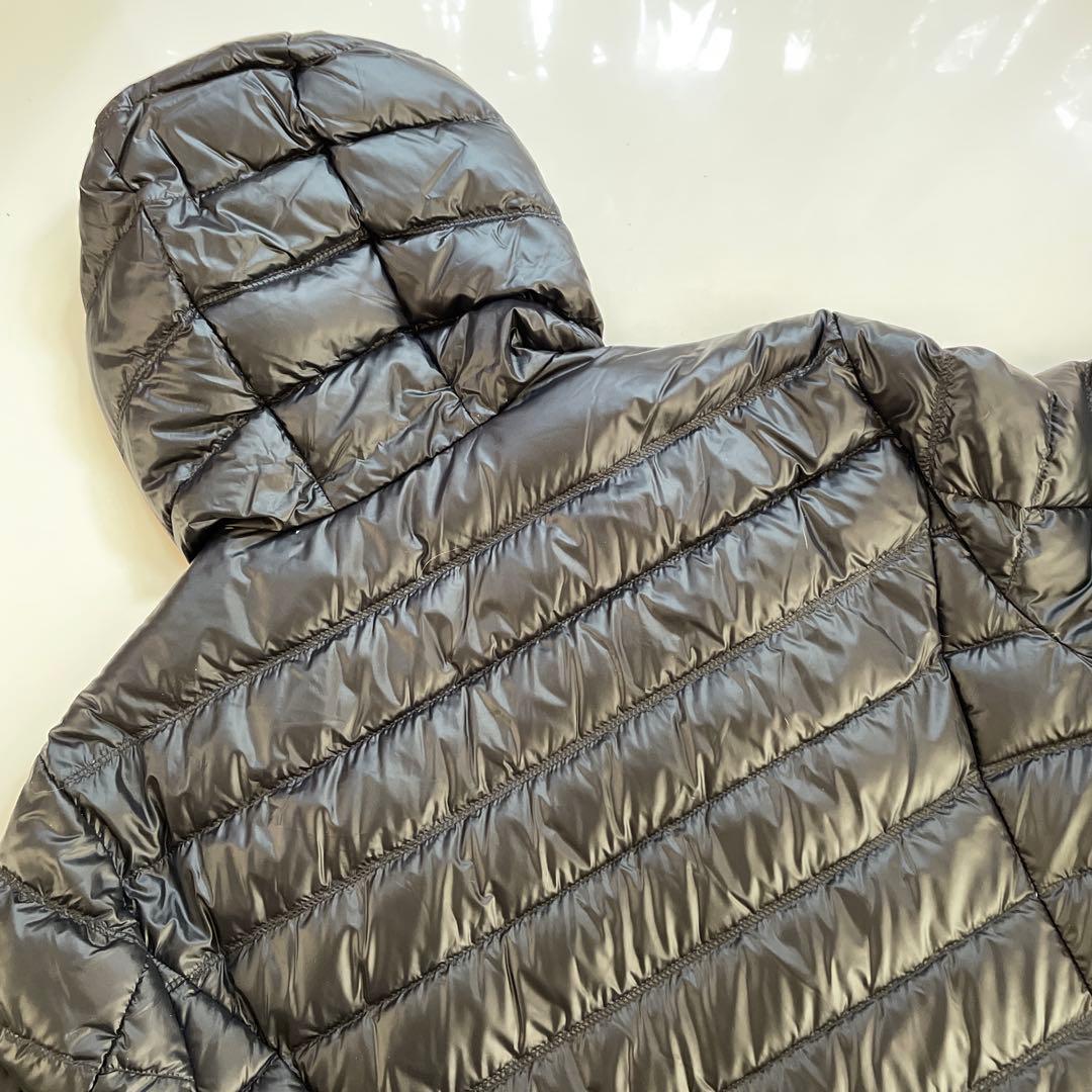 【極美品】EA7 ブラック ダウンジャケット L