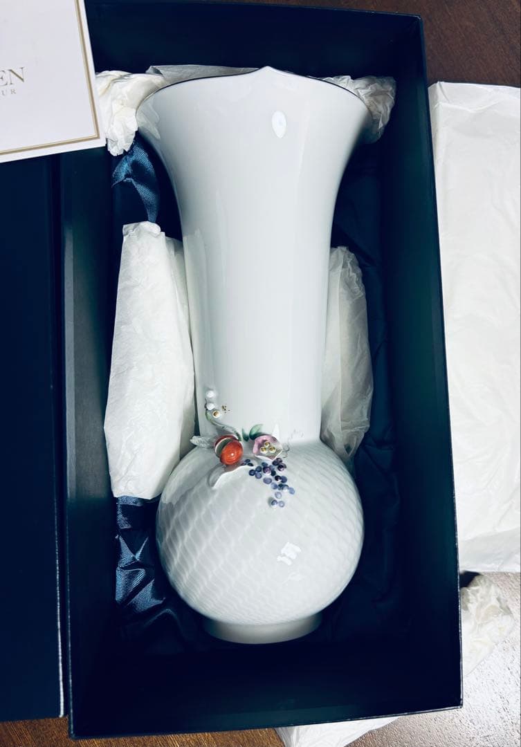 マイセン　花瓶　波の戯れ　チェリー