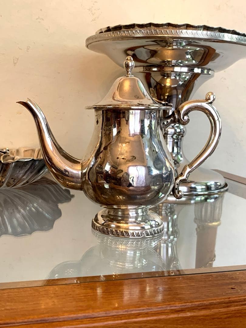 英国アンティーク 銀食器 クイーンアンスタイル アフタヌーンティーセット