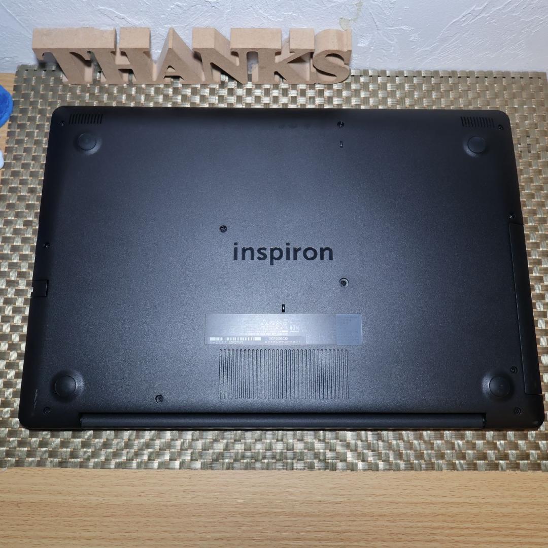 Win11公式対応8世代i7/メ8/SSD480G/FHDタッチP/無線/カメラ