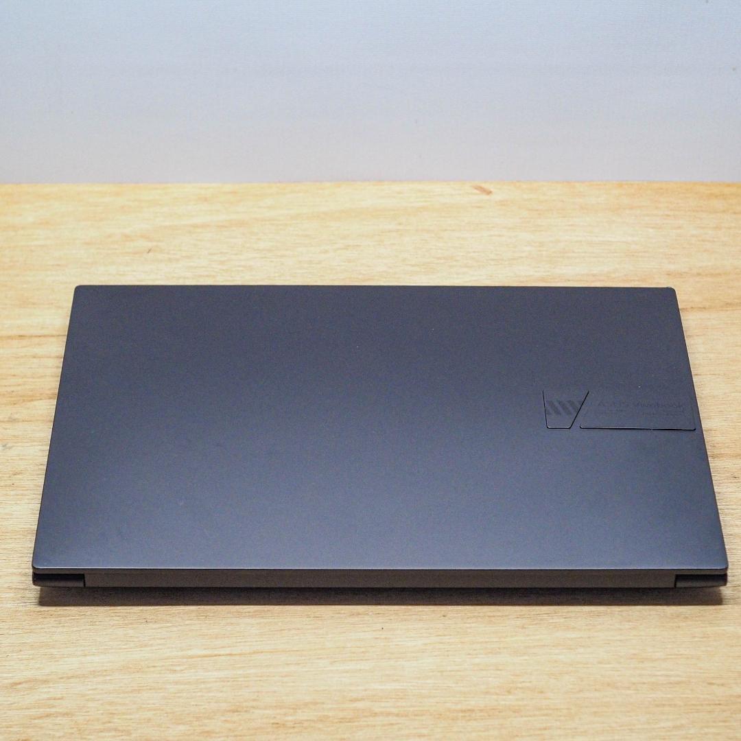 ASUS Vivobook 16X、16GB メモリ、1TB SSD