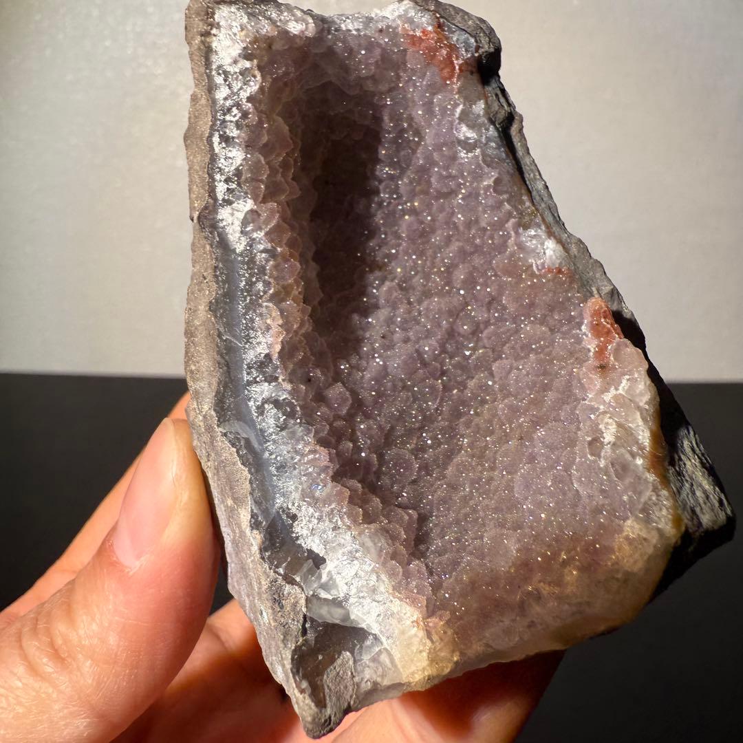 天然石シュガーアメジストの原石　置物　鉱物NO.013006