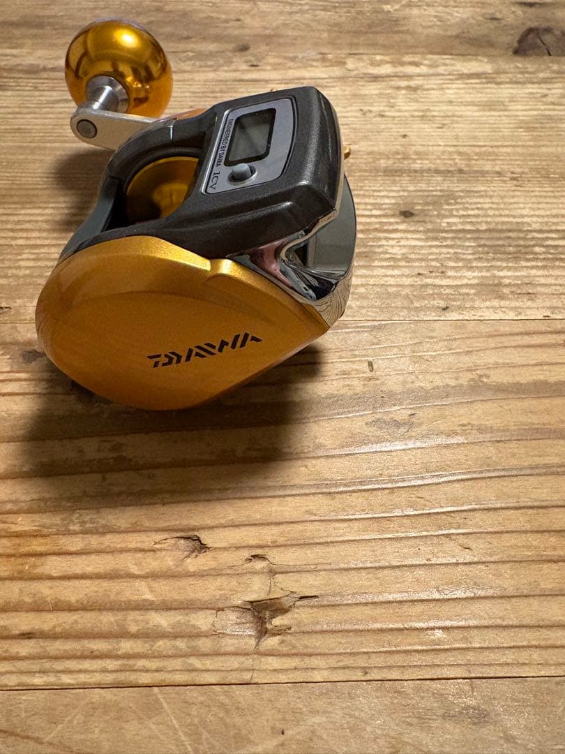 【美品】Daiwa イッツ ICV 200