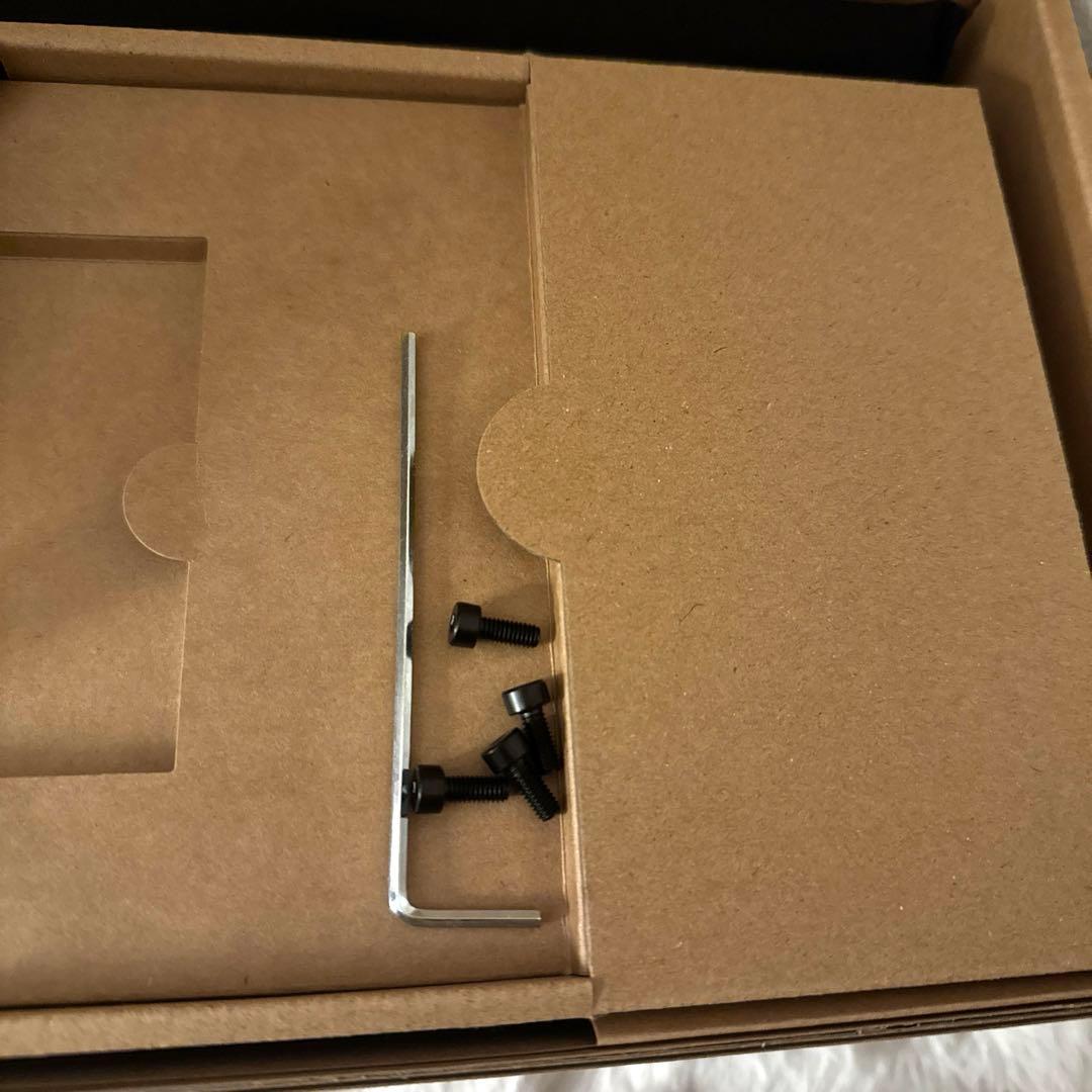 新品Wacom Cintiq 16/24 (DTK246、DTH246)スタンド