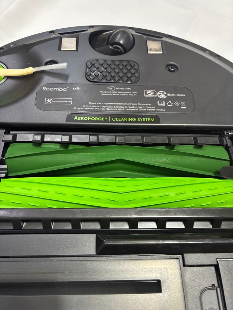 iRobot Roomba e5 本体　新品　未使用品　送料込