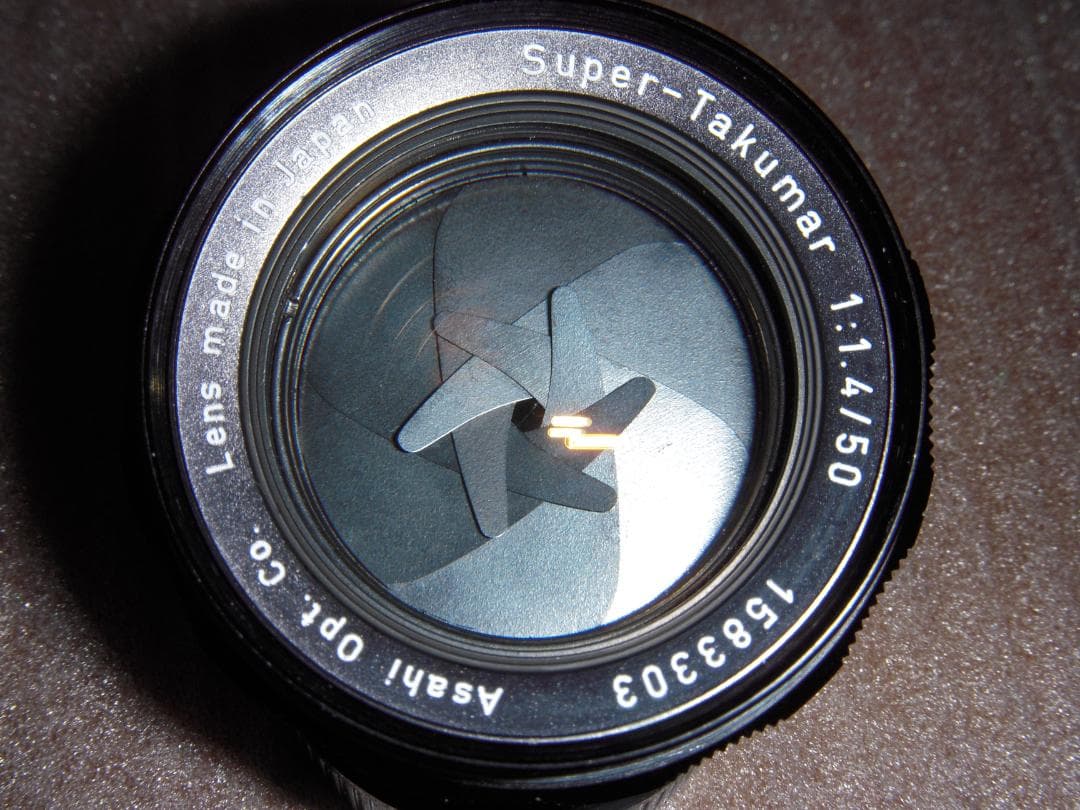 Super-Takumar 50mm f1.4（８枚玉）+ ペンタックス SP