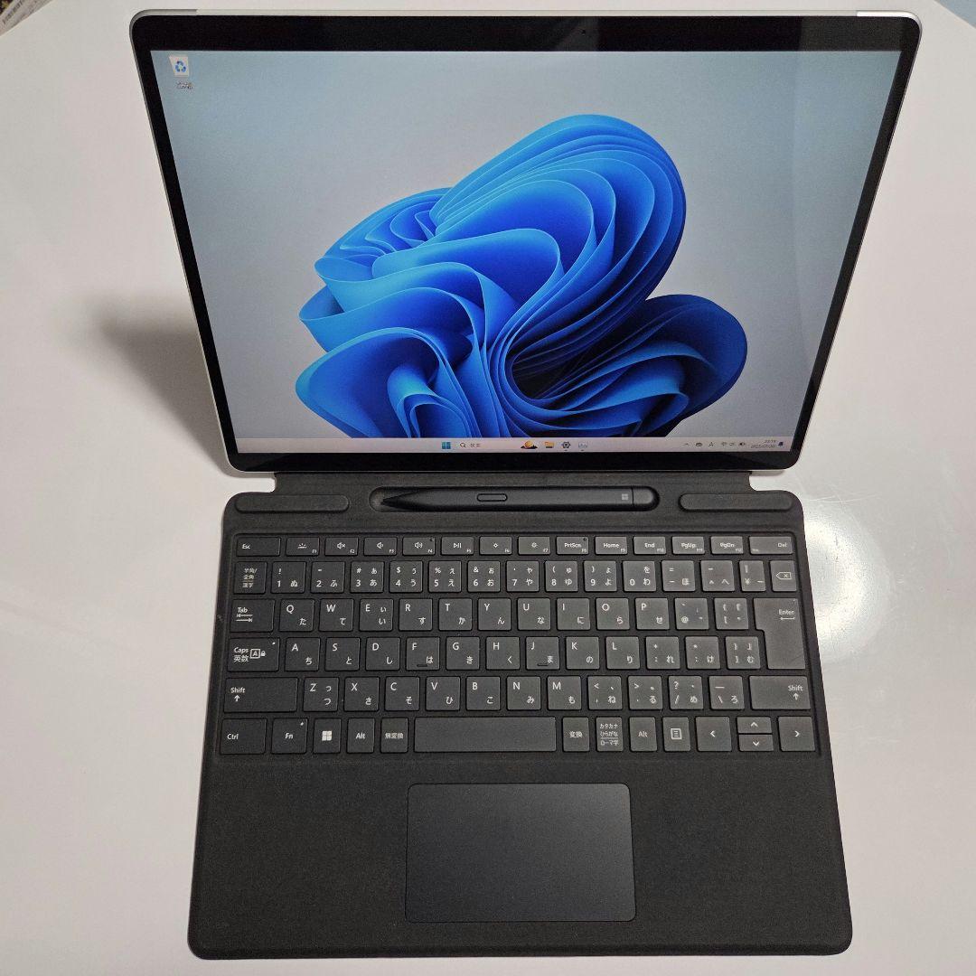 【美品】【最上位モデル】【キーボード&ペン&ケース付】Surface Pro 8