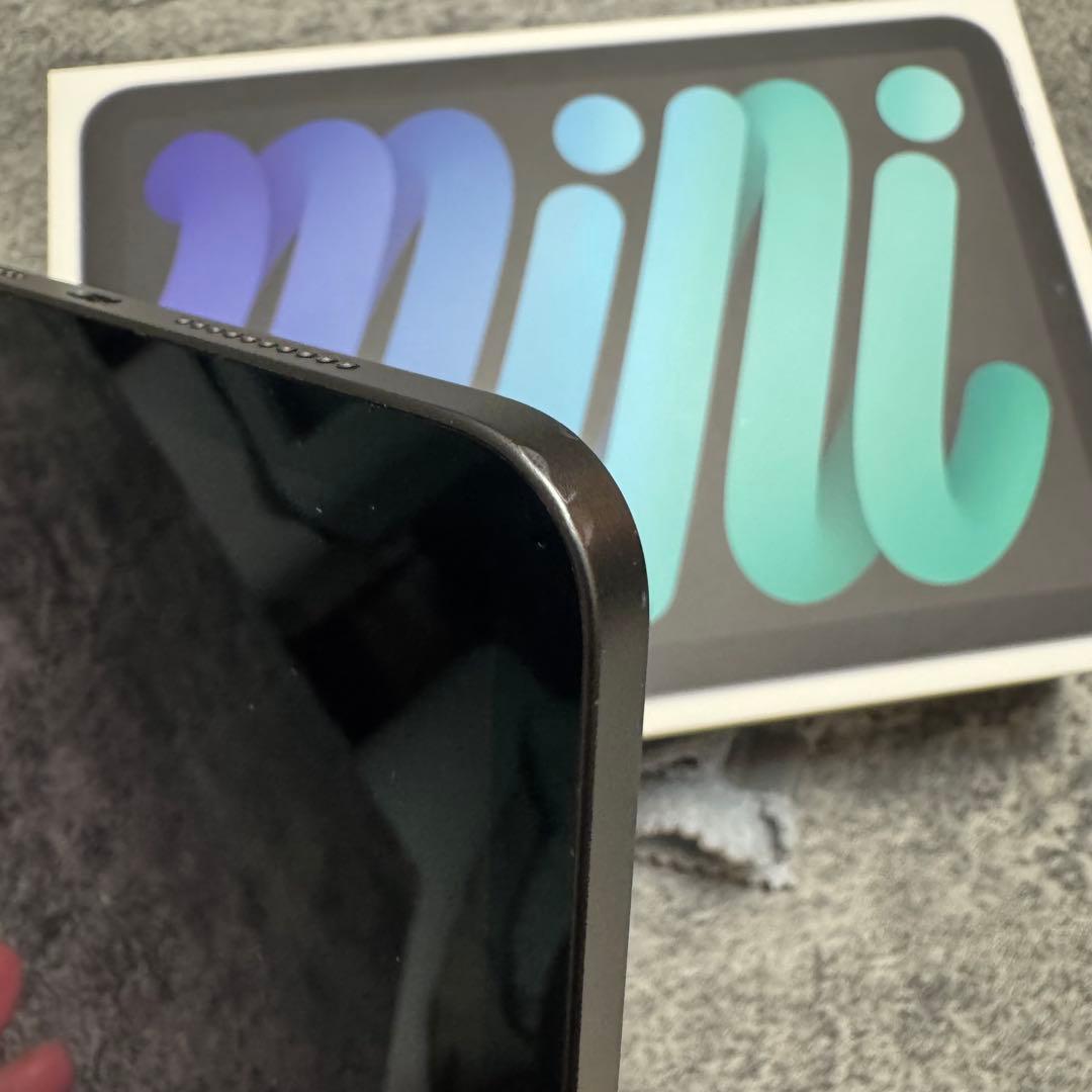 iPad mini (第6世代) Wi-Fiモデル／64GB／スペースグレイ