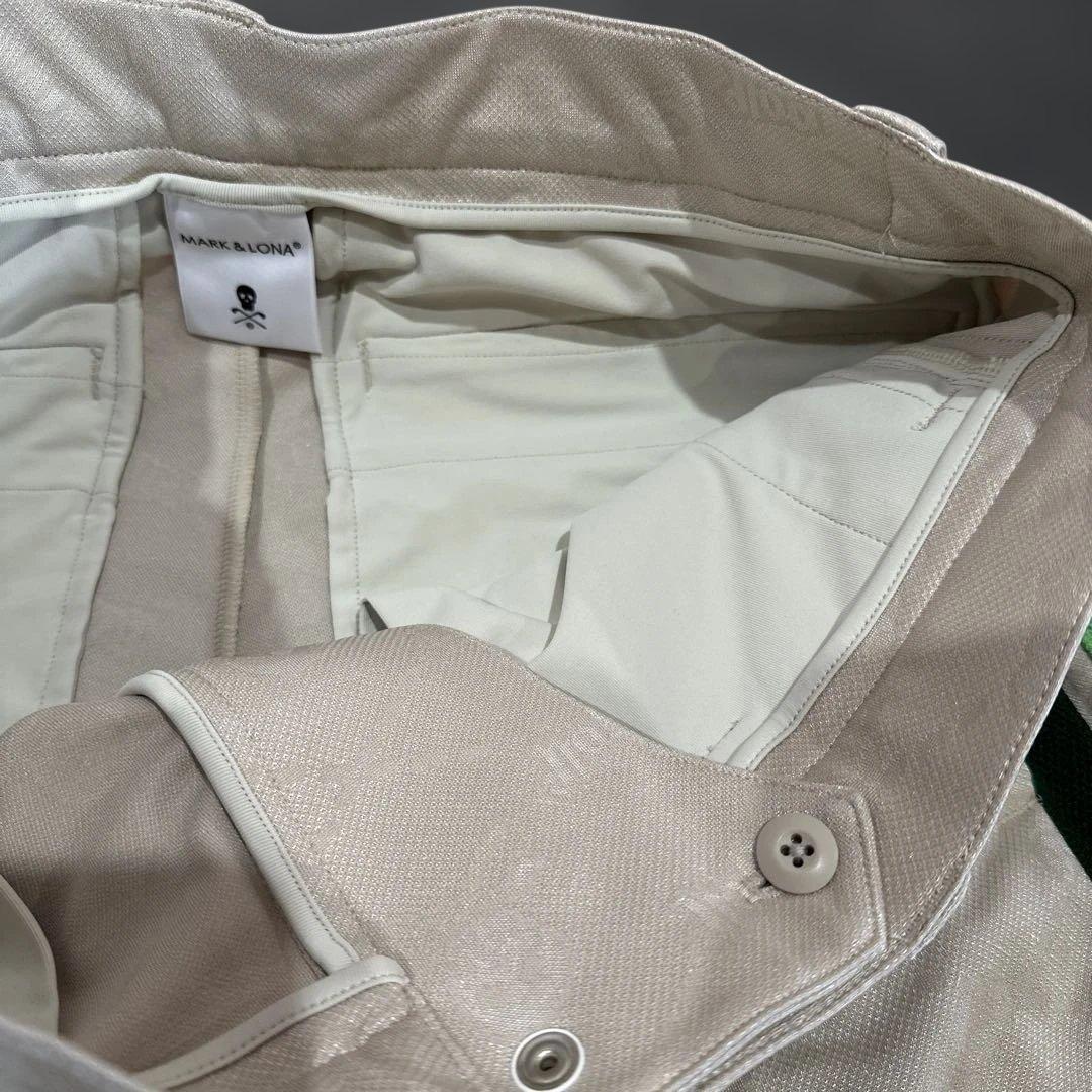 ✴︎美品✴︎ MARK&LONA ゴルフパンツ　ボトムス　グリーン　ライン　48 L