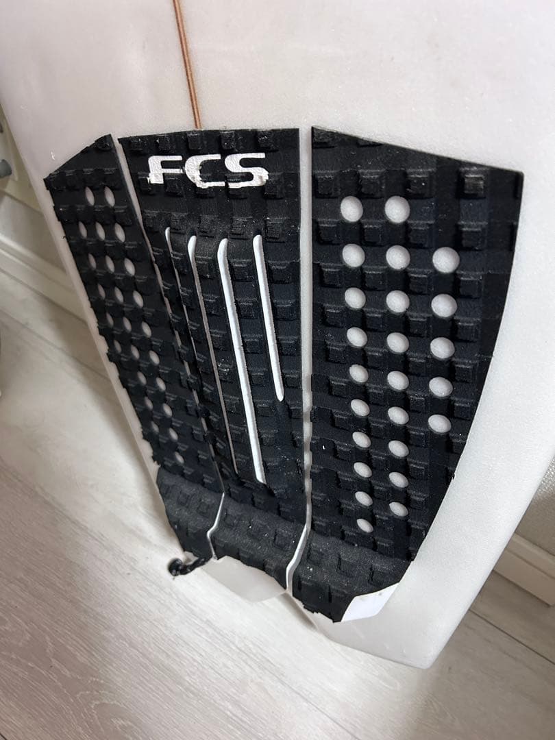 RI@KO　アルメリック　サーフボード　ボビークワッド　ショート