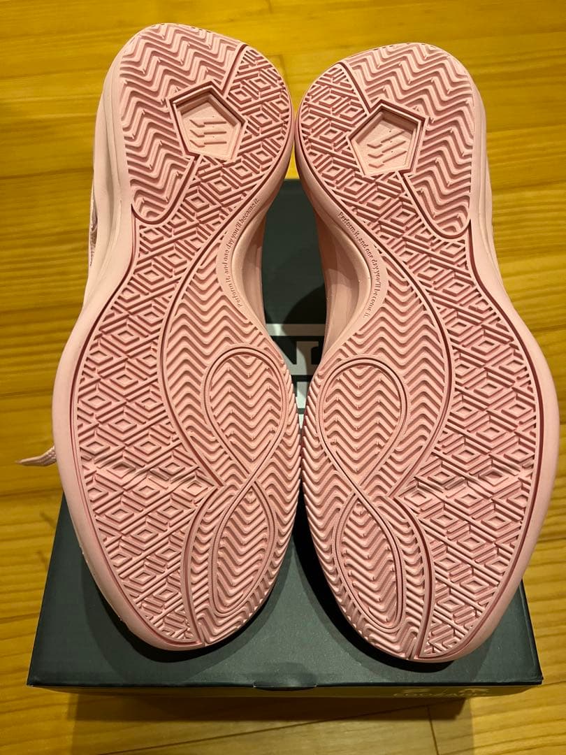 専用！！EGOZARU RIKU 1 ピンク バスケットシューズ